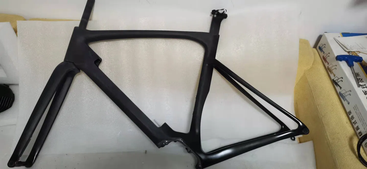 Bicycle Parts Carbon Bafang 700c Gravel E-Bike Frame